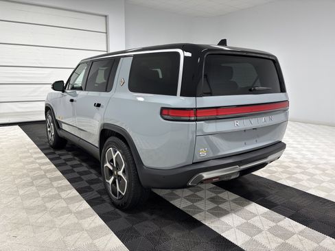 Used 2024 Rivian R1S Adventure AWD/4WD image 3