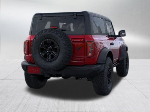 New 2025 Ford Bronco Badlands image 8