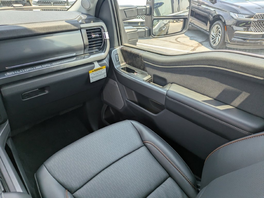 New 2026 Ford F350 Lariat w/ Lariat Premium Package AWD/4WD image 18