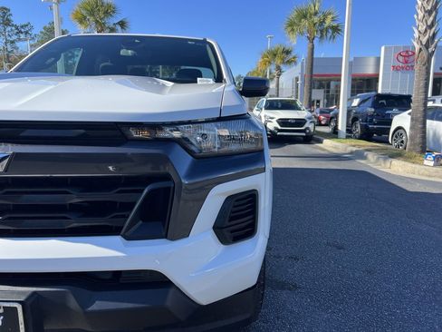 Used 2024 Chevrolet Colorado LT image 5