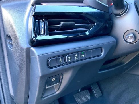 Used 2022 Acura MDX SH-AWD w/ Technology Package image 32