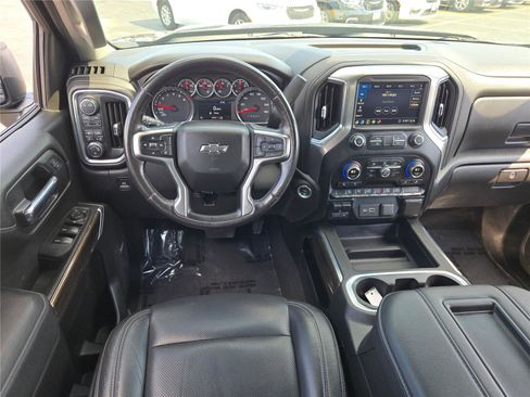 Used 2020 Chevrolet Silverado 1500 RST AWD/4WD image 25