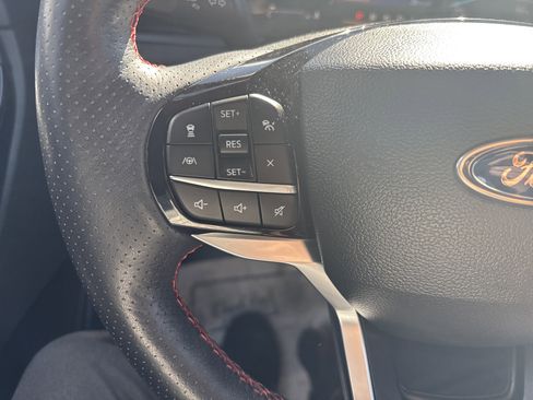 Used 2023 Ford Explorer ST-Line w/ Class IV Trailer Tow Package image 19