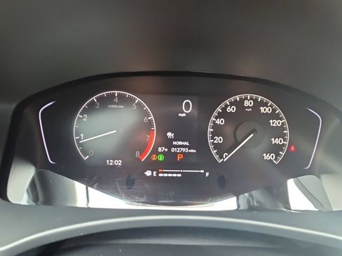 Used 2025 Honda Civic Sport image 17