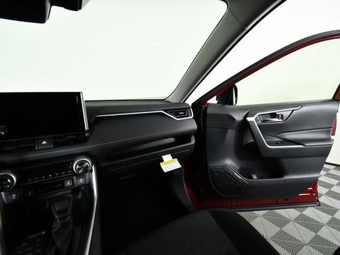 New 2025 Toyota RAV4 XLE image 20
