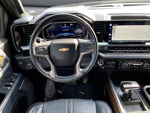 Used 2022 Chevrolet Silverado 1500 High Country w/ Z71 Off-Road Package image 9