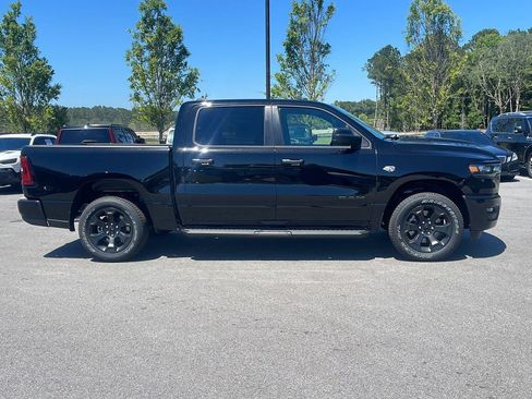 New 2026 RAM 1500 Express AWD/4WD image 8