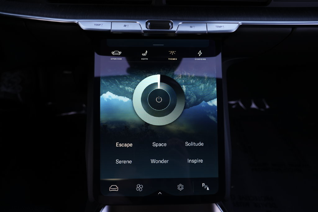 Used 2024 Lucid Air Pure RWD image 60