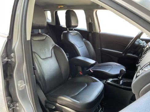 Used 2021 Jeep Compass Limited FWD image 27