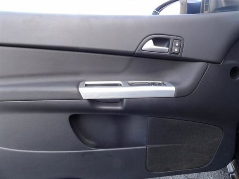 Used 2012 Volvo C30 FWD image 21