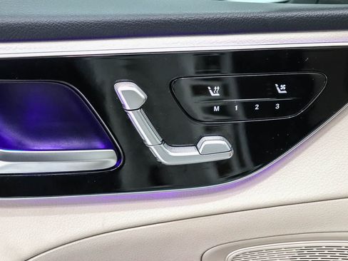 Certified 2024 Mercedes-Benz C 300 Sedan image 21