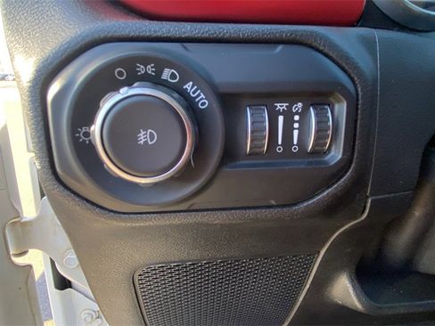 Used 2021 Jeep Wrangler Unlimited Rubicon image 30