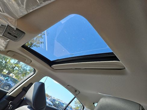 New 2025 Nissan Altima 2.5 SL image 11