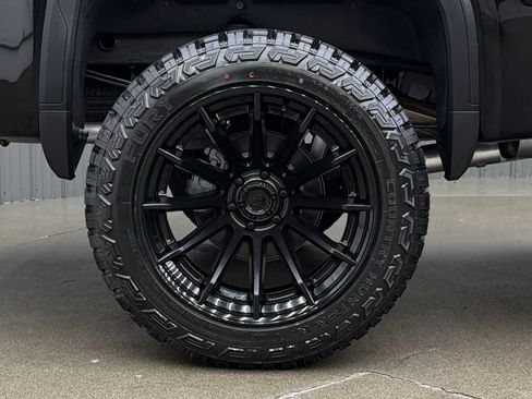 Used 2026 GMC Sierra 1500 AT4 w/ AT4 Premium Package AWD/4WD image 11