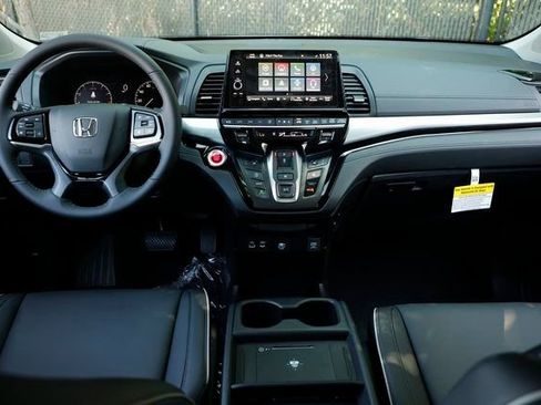 New 2026 Honda Odyssey Touring image 33
