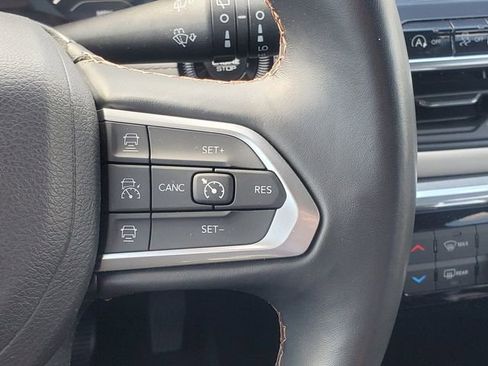 Used 2022 Jeep Compass Limited image 20