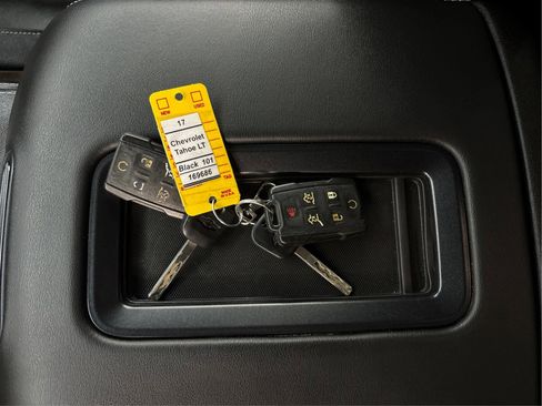 Used 2017 Chevrolet Tahoe LT image 40