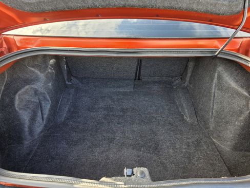 Used 2021 Dodge Challenger SXT image 16