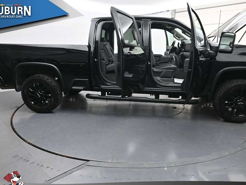 Used 2025 Chevrolet Silverado 2500 LT w/ Trail Boss Package AWD/4WD image 42