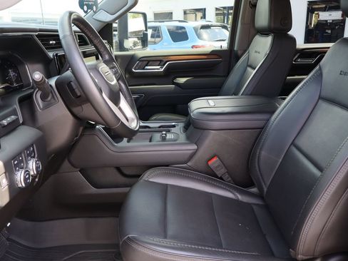 Certified 2024 GMC Sierra 3500 Denali w/ Denali Reserve Package AWD/4WD image 24