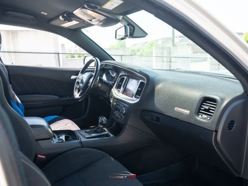 Used 2019 Dodge Charger Scat Pack w/ Stars & Stripes Edition RWD image 15