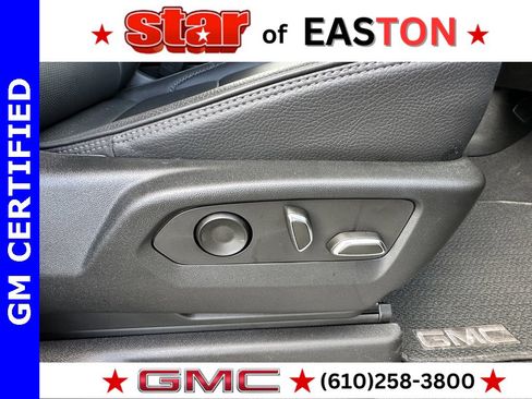 Used 2023 GMC Yukon Denali image 10