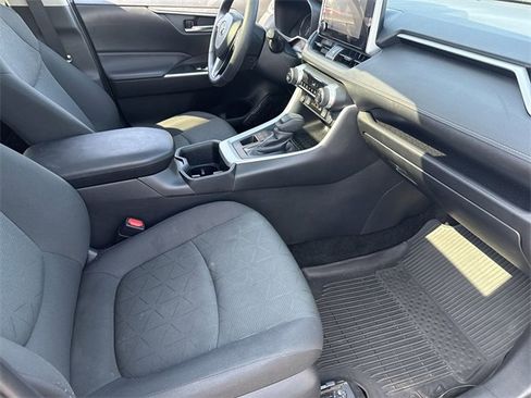 Used 2024 Toyota RAV4 XLE image 34