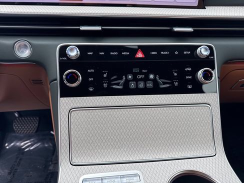 New 2026 Genesis GV80 2.5T Advanced image 27