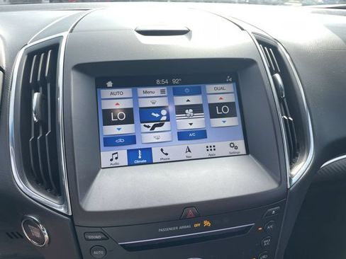 Used 2019 Ford Edge ST w/ Cold Weather Package AWD/4WD image 23