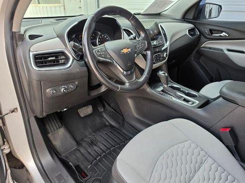 Used 2021 Chevrolet Equinox LT FWD image 11