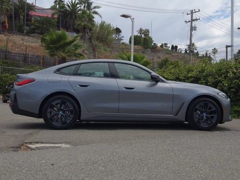 Used 2023 BMW i4 eDrive35 w/ Premium Package RWD image 3