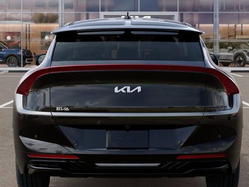 New 2025 Kia EV6 Light w/ Light LR Technology Package AWD/4WD image 13