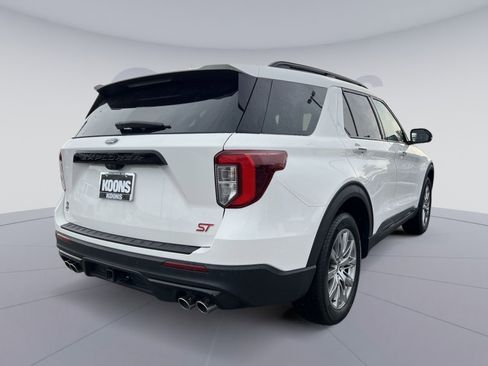Used 2023 Ford Explorer ST w/ Equipment Group 401A image 7
