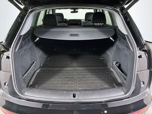 Used 2018 Audi Q5 2.0T Premium Plus w/ Premium Plus Package AWD/4WD image 23
