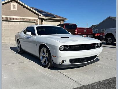 Used 2016 Dodge Challenger R/T Scat Pack w/ Leather Interior Group