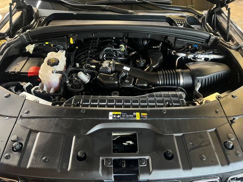 Used 2025 Jeep Grand Cherokee Summit AWD/4WD image 22
