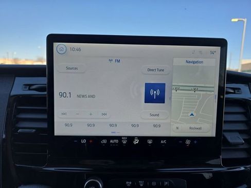 Used 2023 Ford Transit 350 XLT image 8