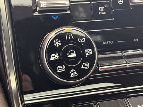 New 2026 Nissan Armada NISMO image 36