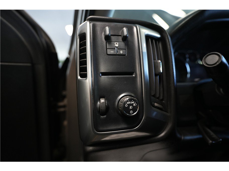 Used 2014 Chevrolet Silverado 1500 LT w/ LT Convenience Package RWD image 18