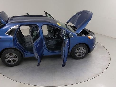 Certified 2022 Ford Edge SEL w/ Sport Appearance Package AWD/4WD image 47