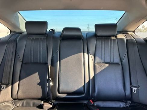 Used 2018 Honda Accord EX-L image 18