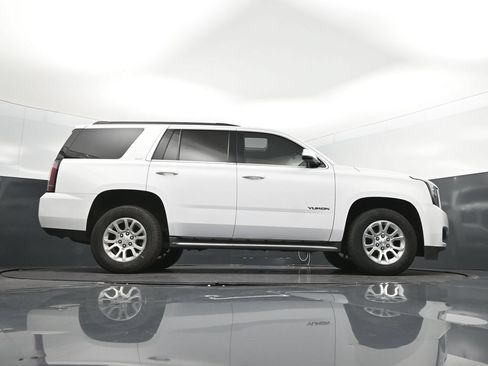 Used 2020 GMC Yukon SLT w/ Open Road Package RWD image 44