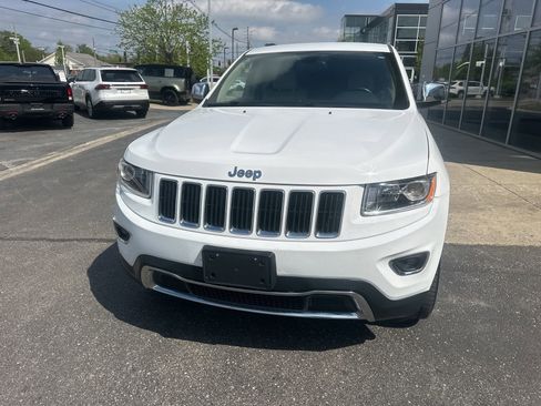 Used 2016 Jeep Grand Cherokee Limited AWD/4WD image 8
