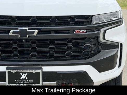 Used 2024 Chevrolet Tahoe Z71 w/ Z71 Off-Road Package AWD/4WD image 4