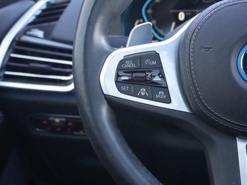 Used 2023 BMW X5 xDrive45e w/ Executive Package image 14