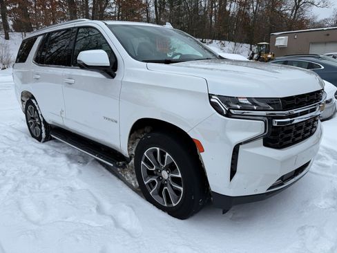 Used 2023 Chevrolet Tahoe LT w/ Luxury Package image 1