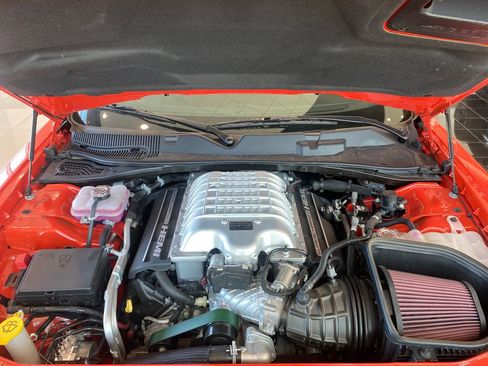 Used 2020 Dodge Challenger SRT Hellcat Redeye image 23