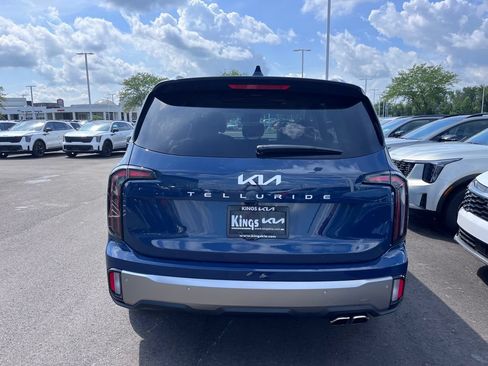 Certified 2025 Kia Telluride SX FWD image 5