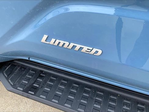 New 2026 Toyota 4Runner Limited AWD/4WD image 17
