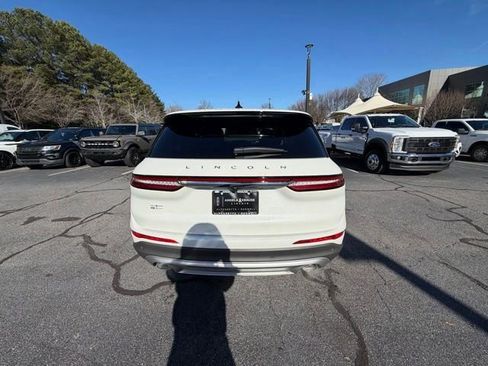 New 2026 Lincoln Corsair Reserve image 8